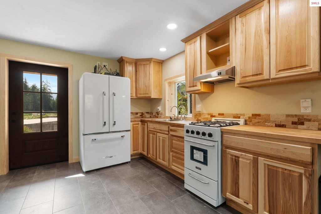 452 Ruby Creek Rd, Naples, ID 83847 photo 41