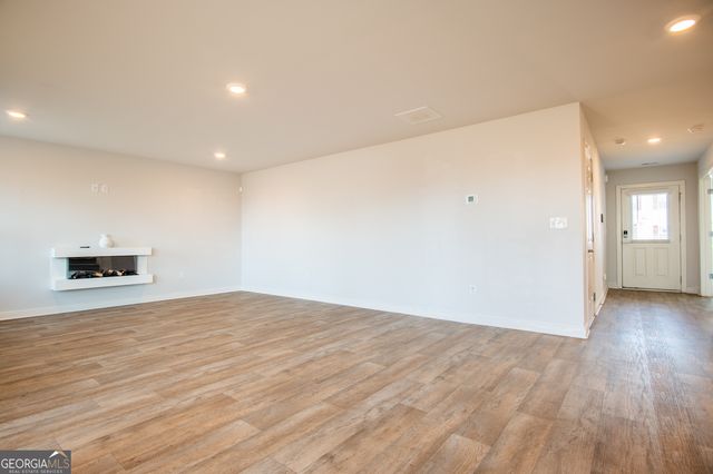 909 Teabiscuit Way, Mcdonough, GA 30253