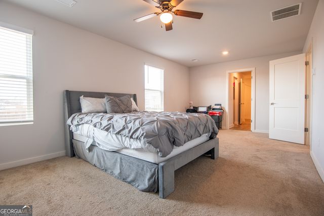 909 Teabiscuit Way, Mcdonough, GA 30253