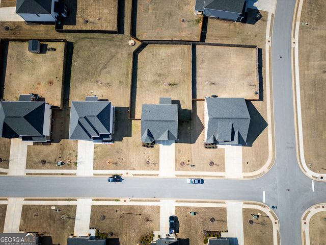 909 Teabiscuit Way, Mcdonough, GA 30253