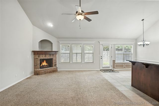 12809 E 69th Street North, Owasso, OK 74055