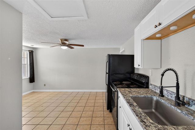 6401 31ST STREET N 4, St Petersburg, FL 33702