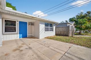 6401 31ST STREET N 4, St Petersburg, FL 33702