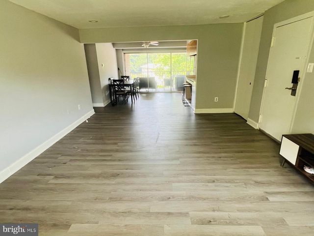 5414 85TH #201, New Carrollton, MD 20784