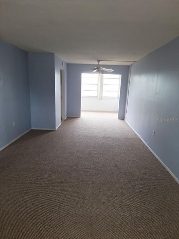 9940 47TH AVENUE N 320, St Petersburg, FL 33708