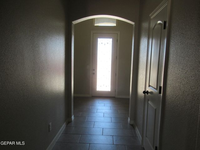 14761 JOHN MCNEELY Avenue, El Paso, TX 79938