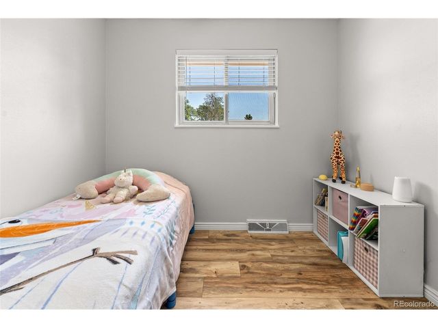 419 38th Ave, Greeley, CO 80634