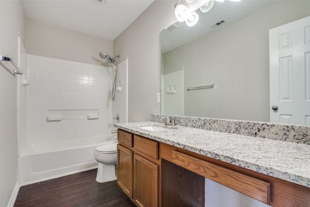 3017 Southern Hills Lane, Mesquite, TX 75181