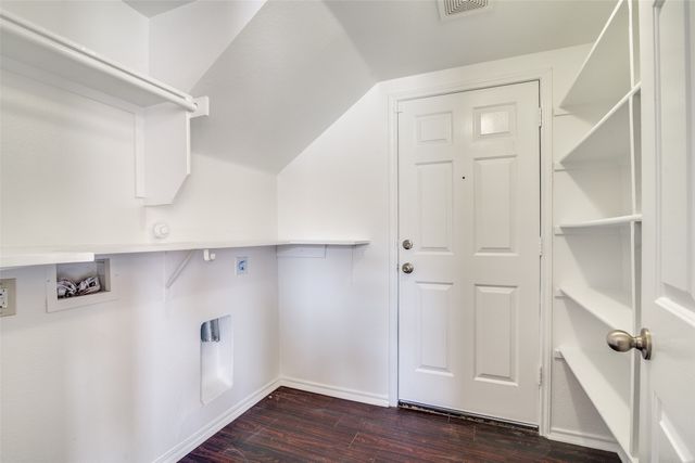 3017 Southern Hills Lane, Mesquite, TX 75181