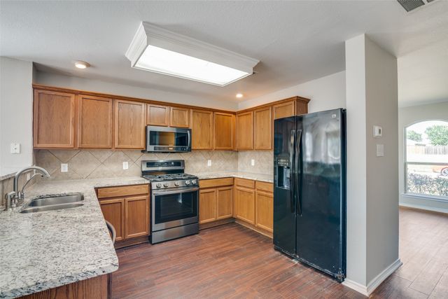 3017 Southern Hills Lane, Mesquite, TX 75181