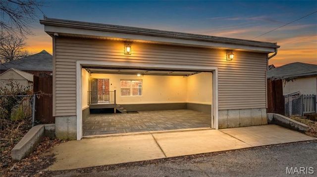 4249 Utah Street, St Louis, MO 63116