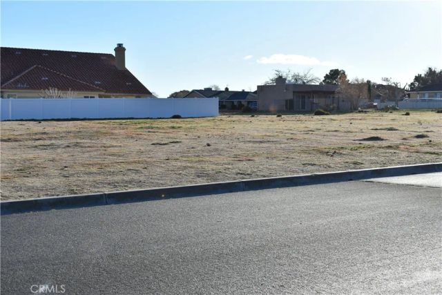 26555 Oar, Helendale, CA 92342