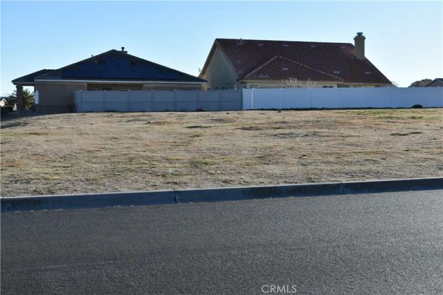 26555 Oar, Helendale, CA 92342
