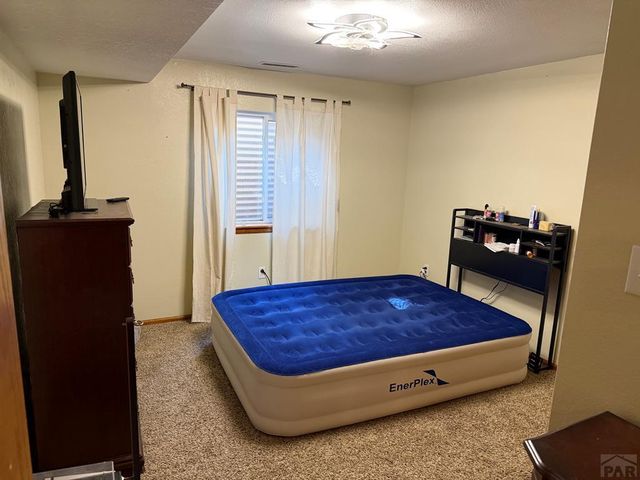1888 W Chimazo Dr, Pueblo West, CO 81007