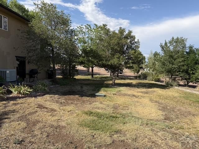 1888 W Chimazo Dr, Pueblo West, CO 81007