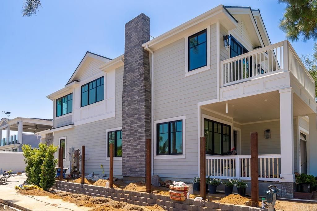 305 J Avenue, Coronado, CA 92118