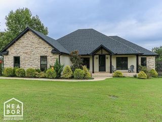 222 County Road 7612, Brookland, AR 72417