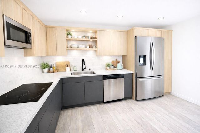 20335 W Country Club Dr 2509, Aventura, FL 33180