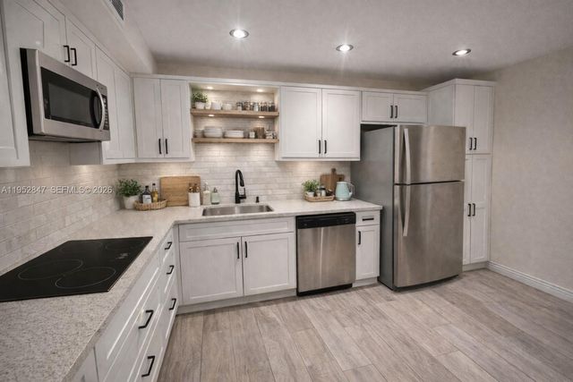 20335 W Country Club Dr 2509, Aventura, FL 33180