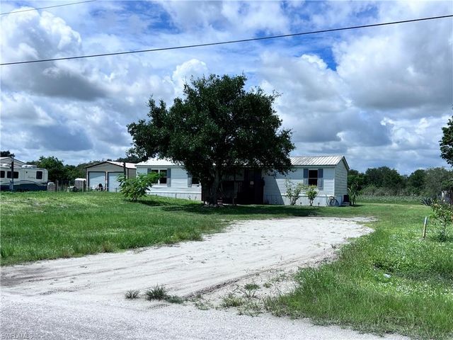 3704 DUSTIN DR, Labelle, FL 33935