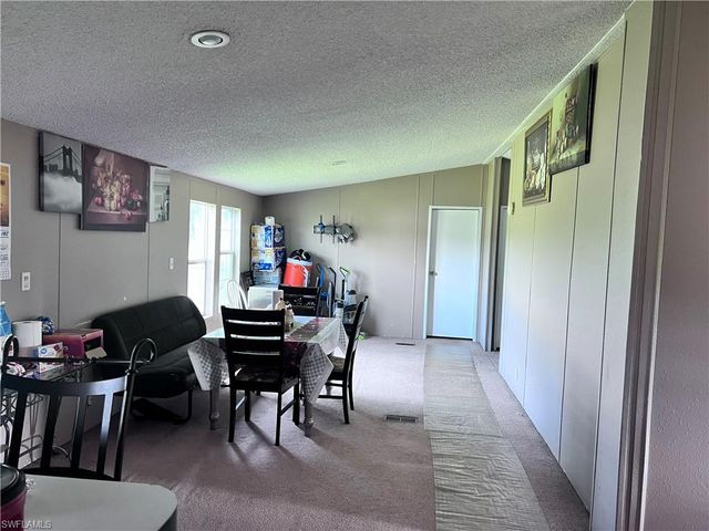 3704 DUSTIN DR, Labelle, FL 33935