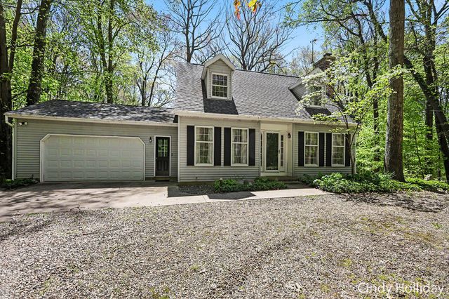 7550 Woodsy End Street, Middleville, MI 49333