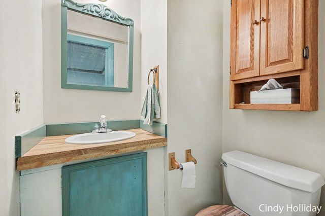 7550 Woodsy End Street, Middleville, MI 49333
