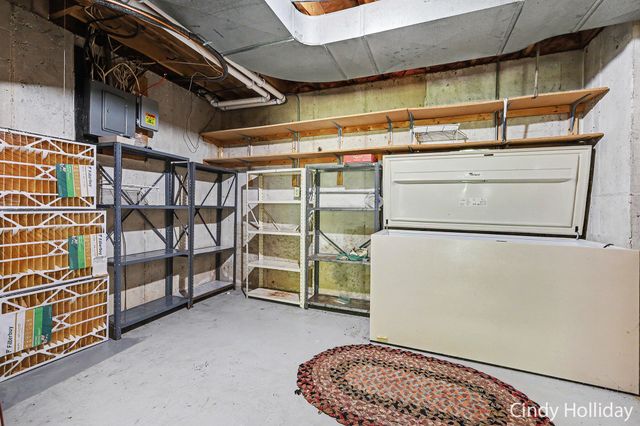7550 Woodsy End Street, Middleville, MI 49333