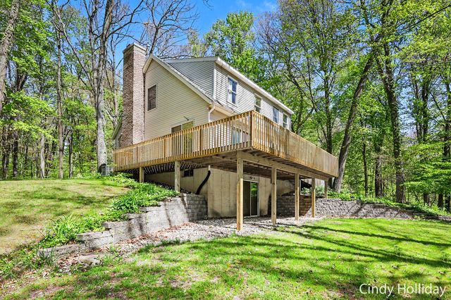 7550 Woodsy End Street, Middleville, MI 49333