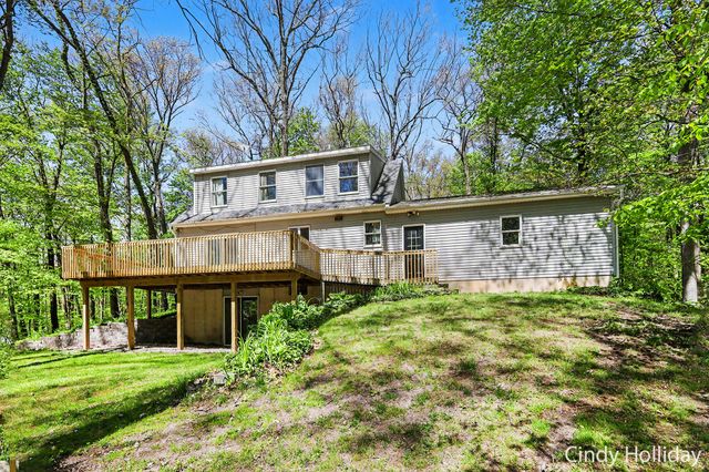 7550 Woodsy End Street, Middleville, MI 49333