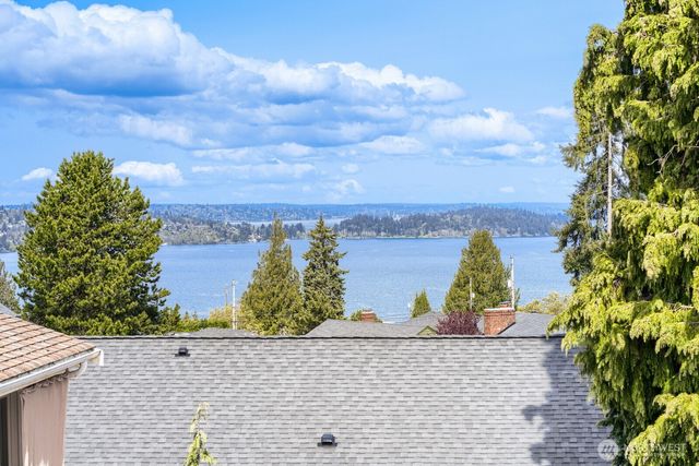 11031 Cornell Avenue S, Seattle, WA 98178