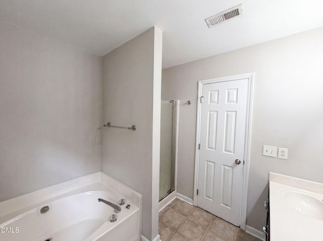 128 Morena Drive, Holly Springs, NC 27540