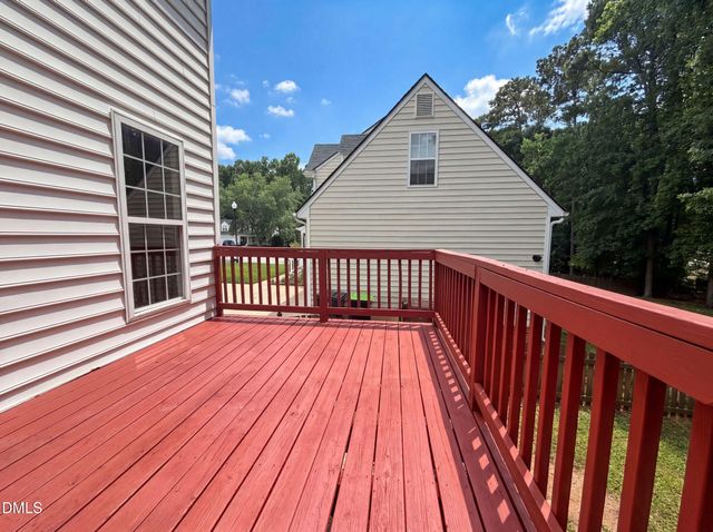 128 Morena Drive, Holly Springs, NC 27540
