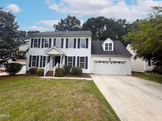 128 Morena Drive, Holly Springs, NC 27540