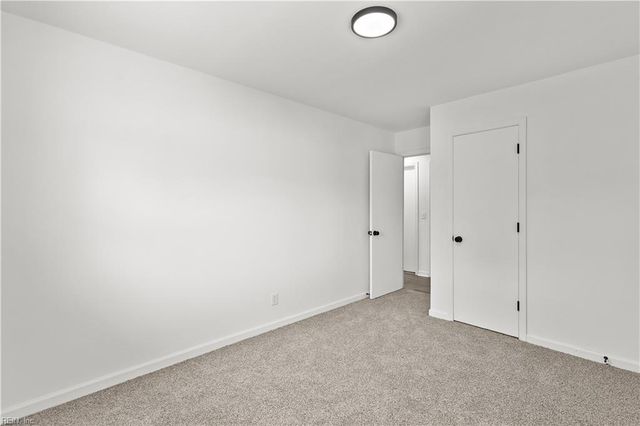 584 Gilpark RD, Dendron, VA 23839