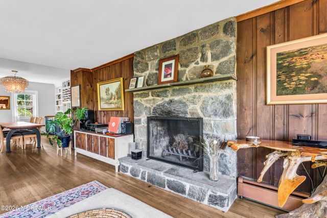 475 Locust Point Road, Rumson, NJ 07760