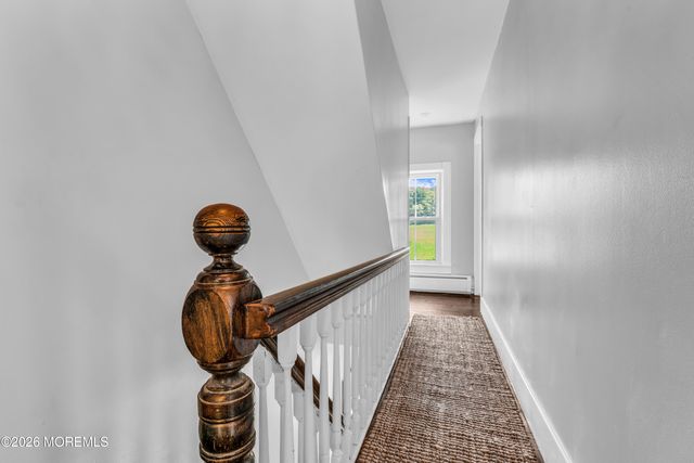 475 Locust Point Road, Rumson, NJ 07760