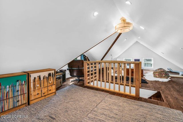 475 Locust Point Road, Rumson, NJ 07760