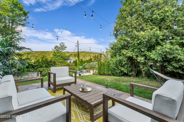 475 Locust Point Road, Rumson, NJ 07760