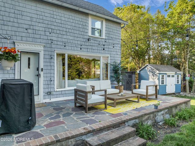 475 Locust Point Road, Rumson, NJ 07760