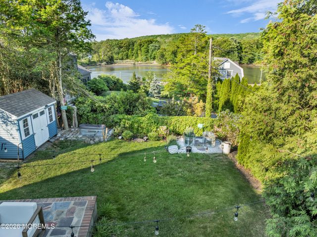 475 Locust Point Road, Rumson, NJ 07760