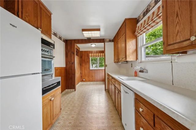 6544 E Willow, Long Beach, CA 90815