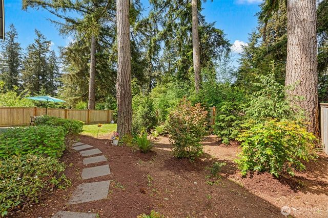 9509 186th Court NE, Redmond, WA 98052