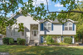 70 MELANIE HOLLOW LN, Fredericksburg, VA 22405