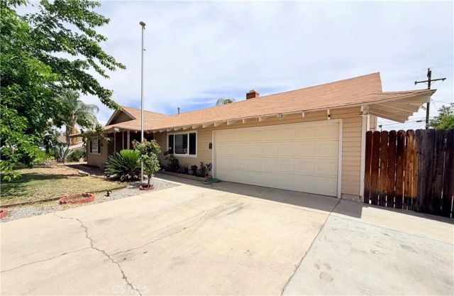 41931 Thornton Avenue, Hemet, CA 92544