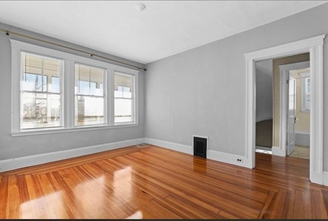 141 Fourth St, Medford, MA 02155