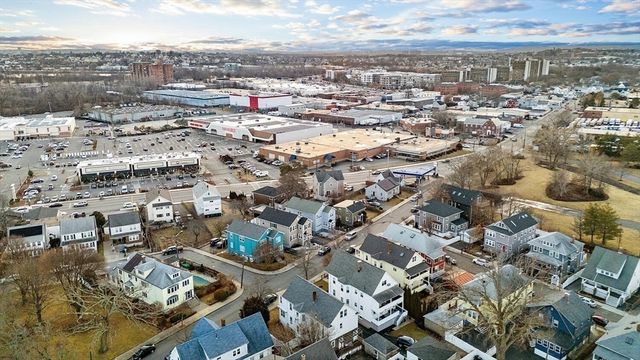 141 Fourth St, Medford, MA 02155