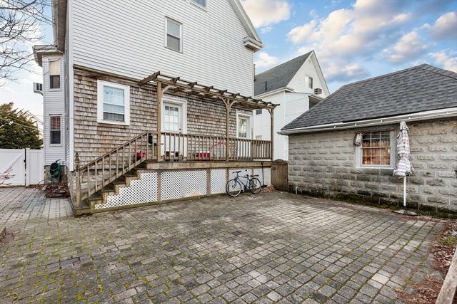 141 Fourth St, Medford, MA 02155