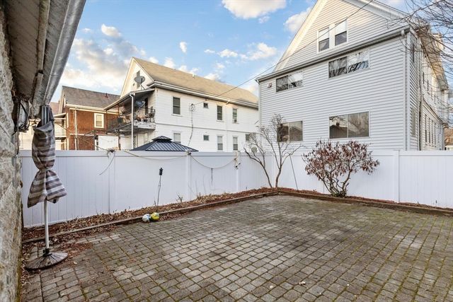 141 Fourth St, Medford, MA 02155