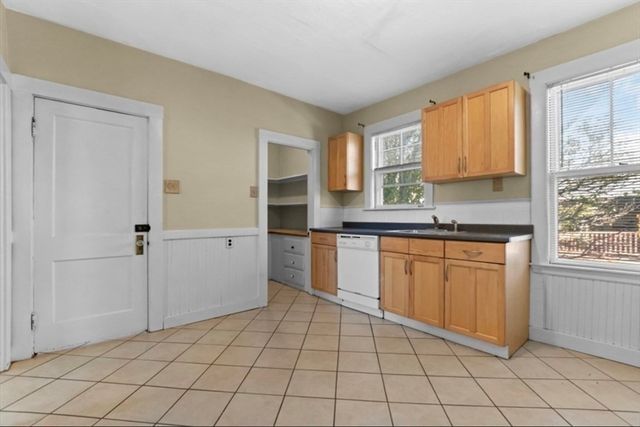 141 Fourth St, Medford, MA 02155